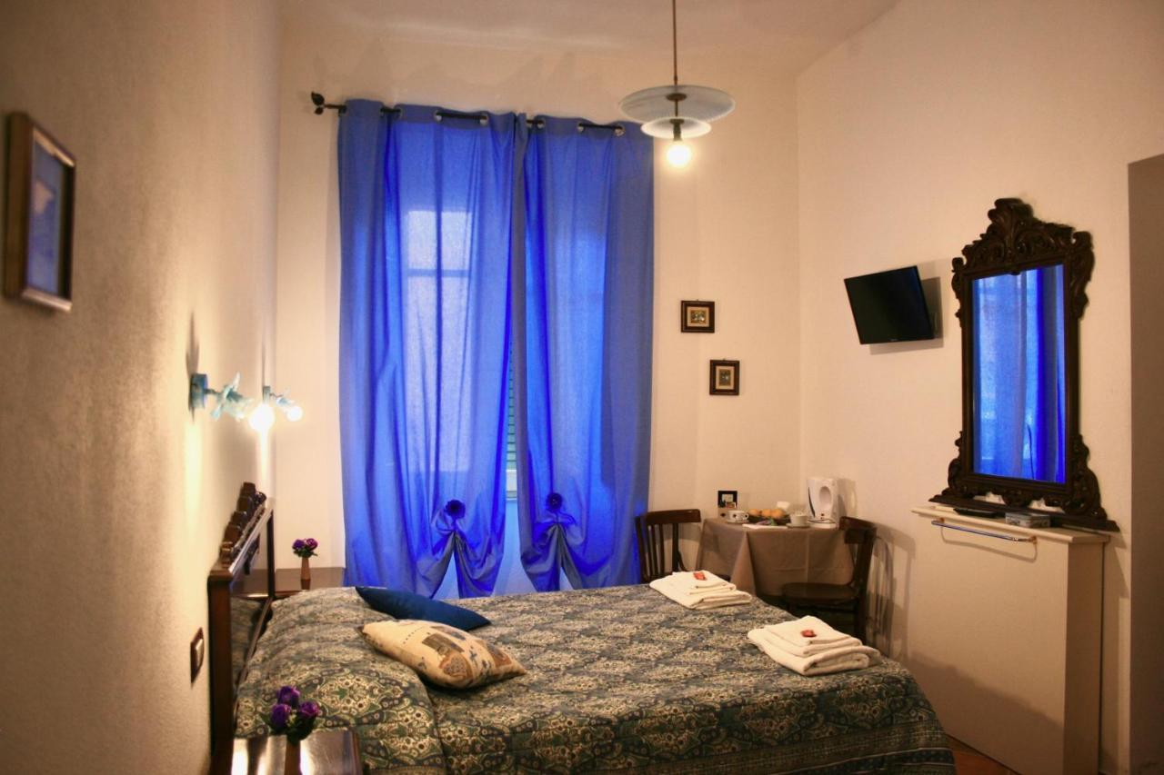 B&B Duca D'Aosta Ольбия Экстерьер фото